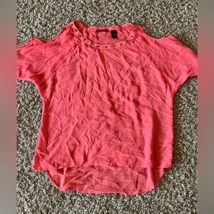 BKE RED Buckle women’s medium blouse top shirt coral polyester